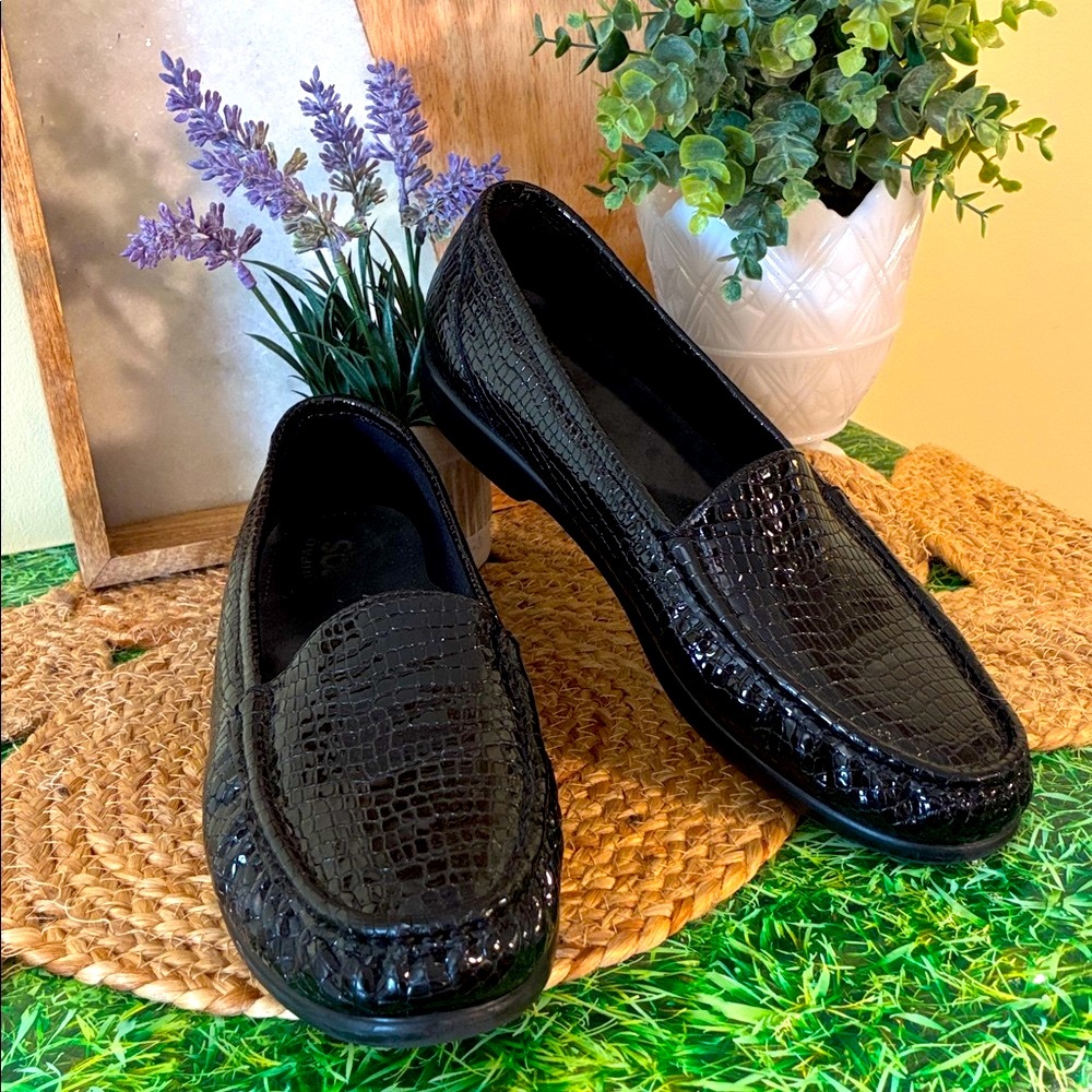 SAS Glossy Black Textured Loafers